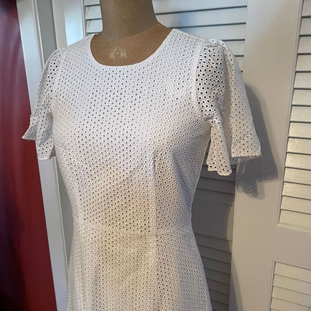 J CREW | white perforated short sleeve fit & flare dress 0 - Picture 2 of 9